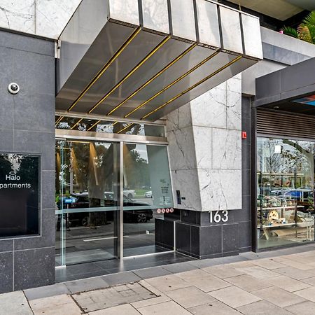 Complete Host Halo Apartments Melbourne Buitenkant foto