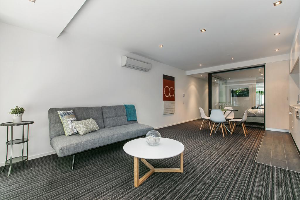 Complete Host Fitzroy St Apartments Melbourne Kamer foto